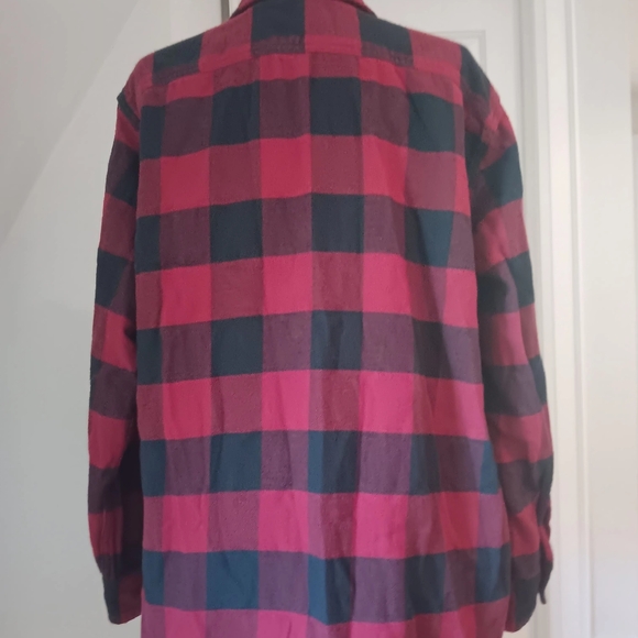 Levis red and black flannel - Picture 5 of 7